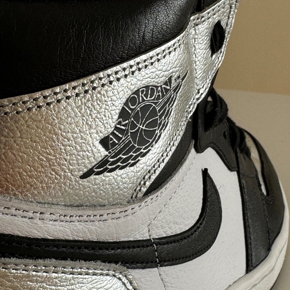 Air Jordan 1 Retro Silver Toe sz 9 men’s - Picture 7 of 9